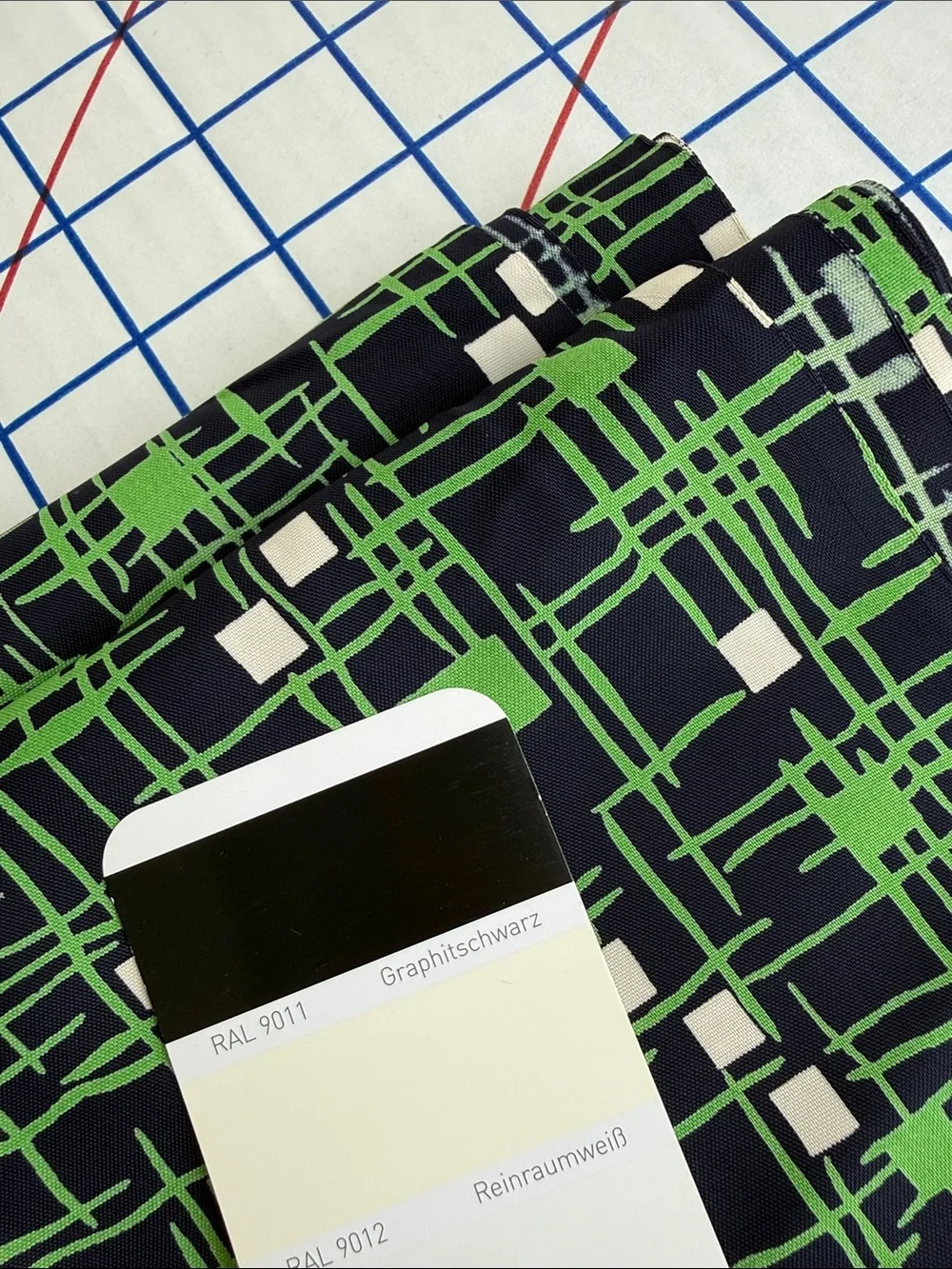 Vintage 1950s MCM Abstract Fabric Navy/Black Green Ivory 5 Yards x 36 Drapey
